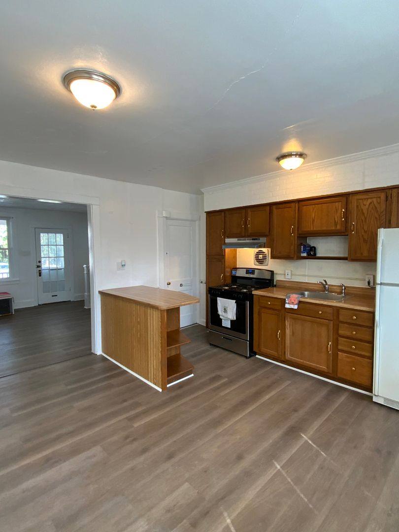 House for rent at 674 Saint Joseph St, Lancaster, PA 17603
