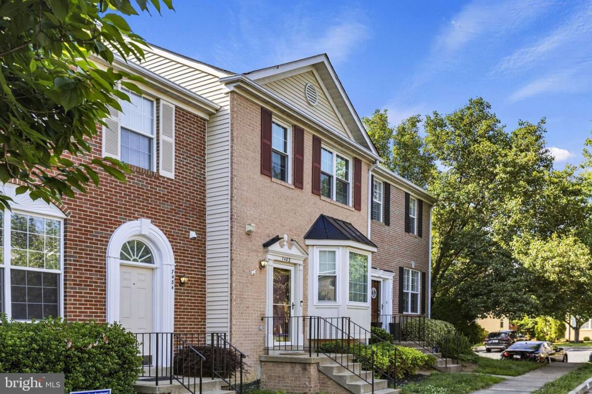 Townhouse for rent at 7482 Digby Green, Alexandria, VA 22315