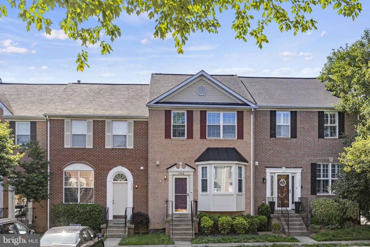 Townhouse for rent at 7482 Digby Green, Alexandria, VA 22315