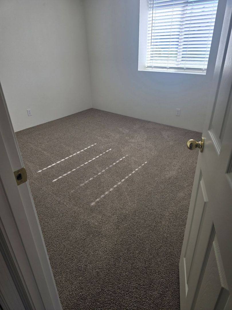 Apartment for rent at 1151 Willow Lane, Grants Pass, OR 97527
