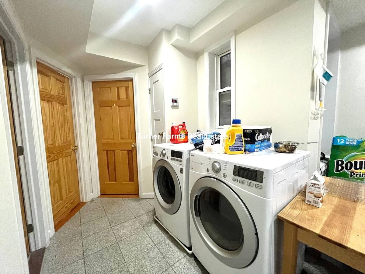 Apartment for rent at 175 Northampton St #2, Boston, MA 02118