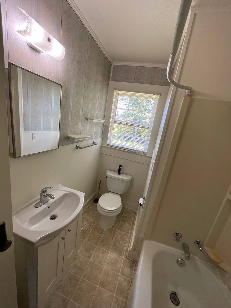 House for rent at 2333 Fillmore, Marianna, FL 32448