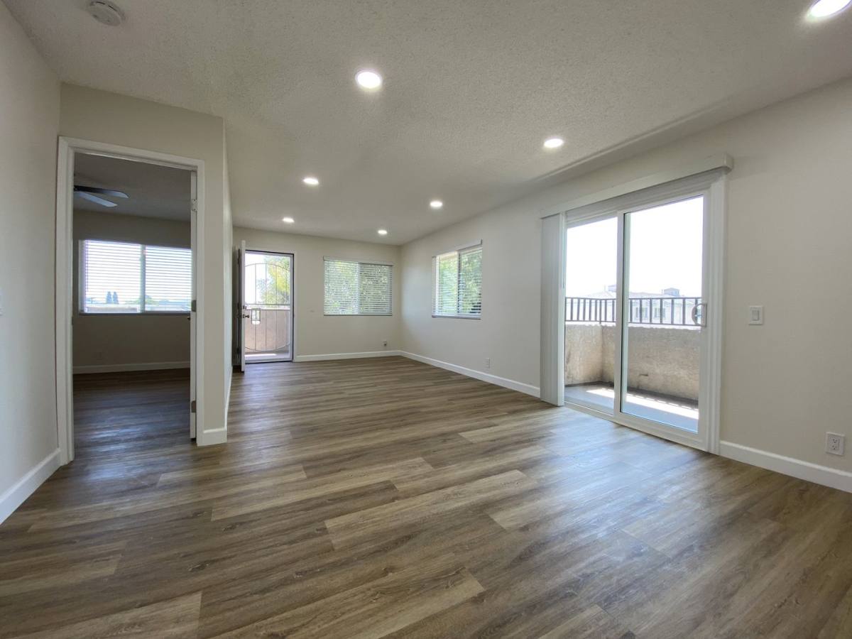 Apartment for rent at 6001 Fullerton Ave, Buena Park, CA 90621