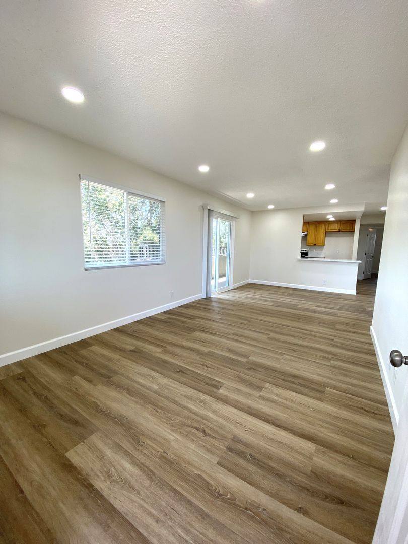 Apartment for rent at 6001 Fullerton Ave, Buena Park, CA 90621