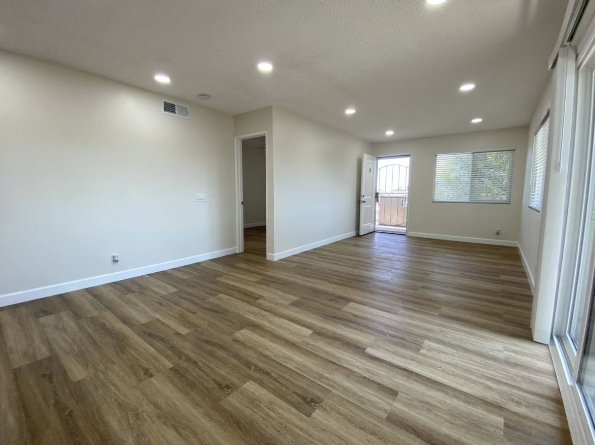 Apartment for rent at 6001 Fullerton Ave, Buena Park, CA 90621