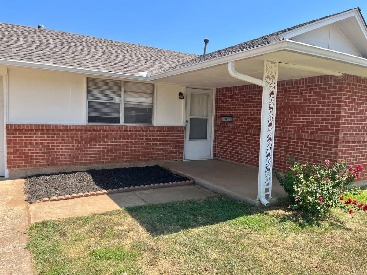 House for rent at 708 N Norman Ave, Oklahoma City, OK 73160