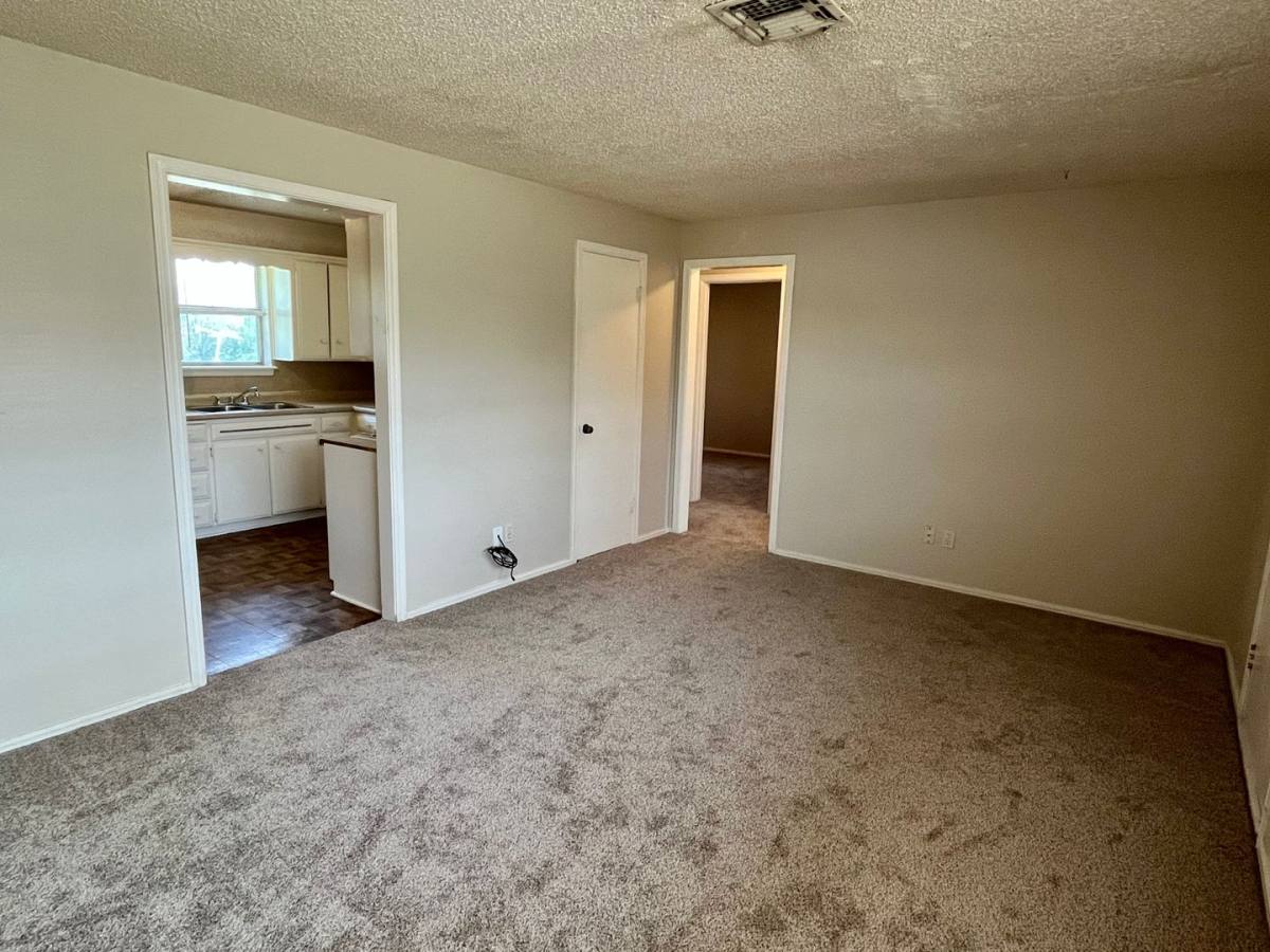 House for rent at 708 N Norman Ave, Oklahoma City, OK 73160