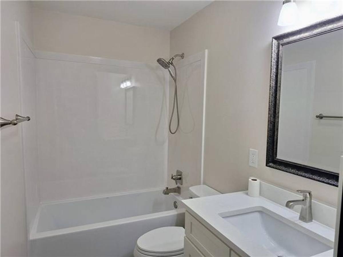 Condo for rent at 4638 Pontchartrain Dr, Slidell, LA 70458