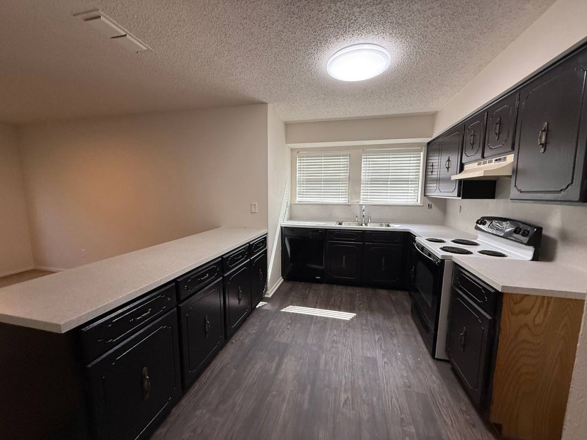 Apartment for rent at 336-350 Eden, Longview, TX 75605