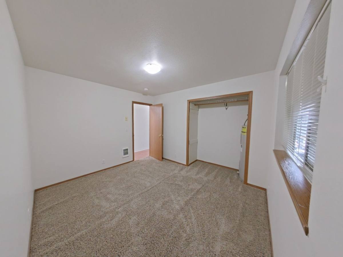 Apartment for rent at 780 S 2nd St, Harrisburg, OR 97446