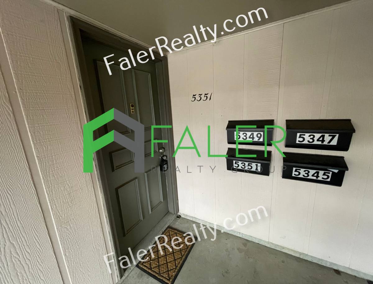 Condo for rent at 5351 Dunmore, Dayton, OH 45459