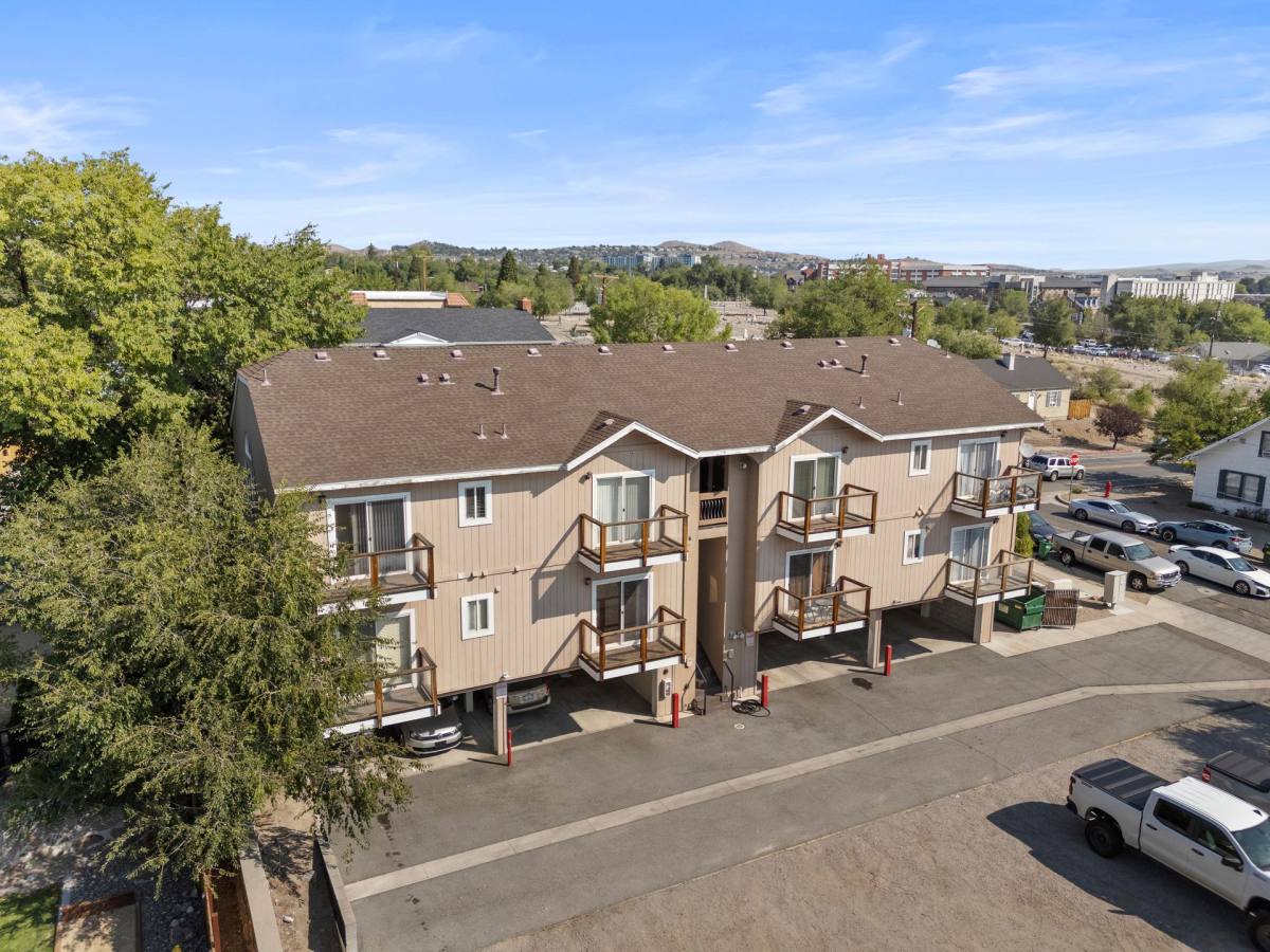 Apartment for rent at 400 University Terrace, Reno, NV 89503