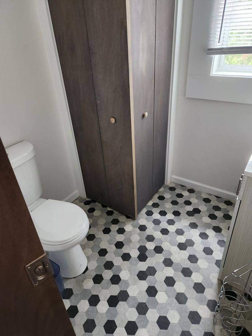 Apartment for rent at 931 N Augusta St, Staunton, VA 24401