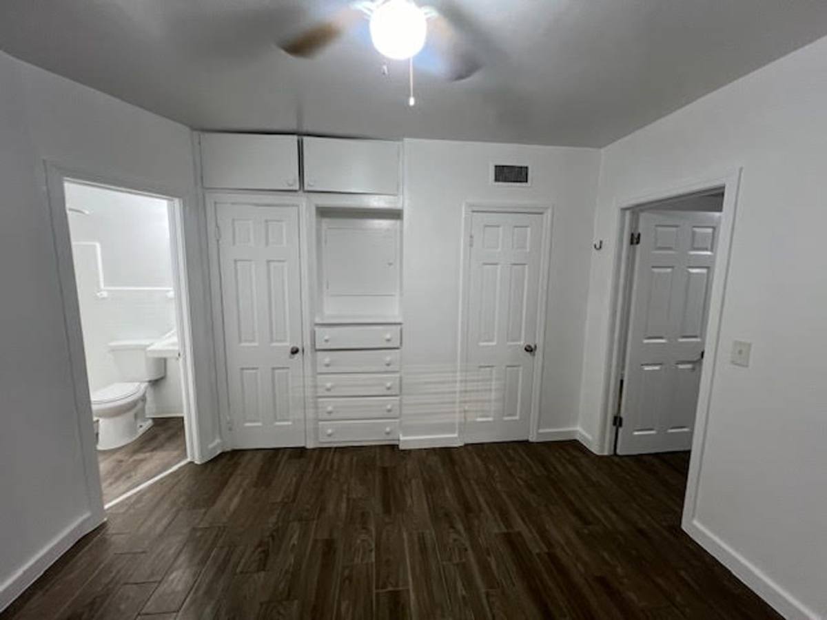 Apartment for rent at 120 N Palmway, Lake Worth Beach, FL 33460