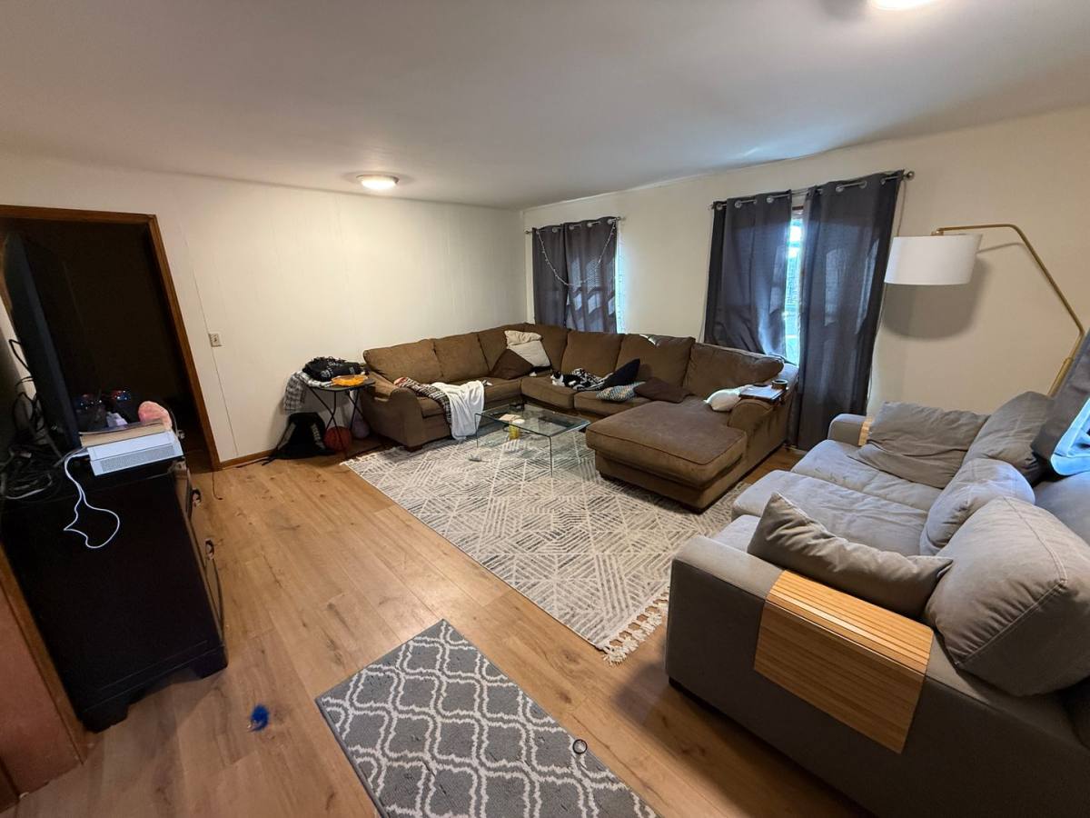 Apartment for rent at 1228 Ratone St, Manhattan, KS 66502