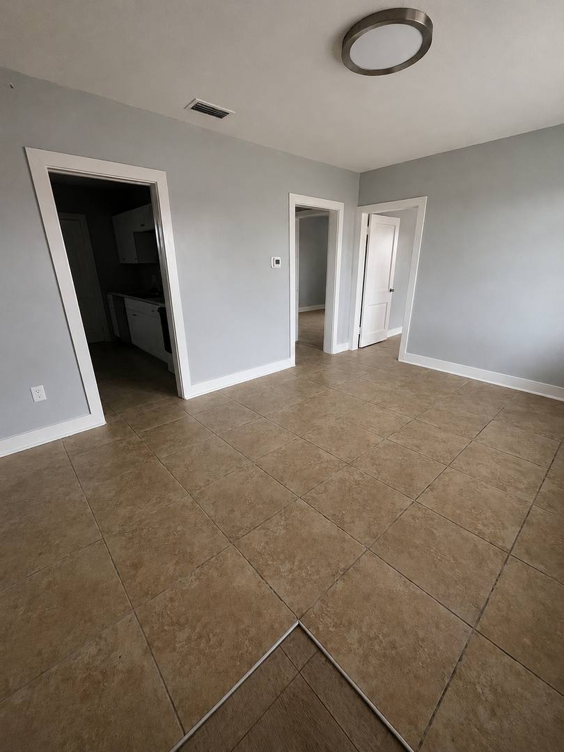 Apartment for rent at 1016 E Lake Silver Dr NE, Winter Haven, FL 33881