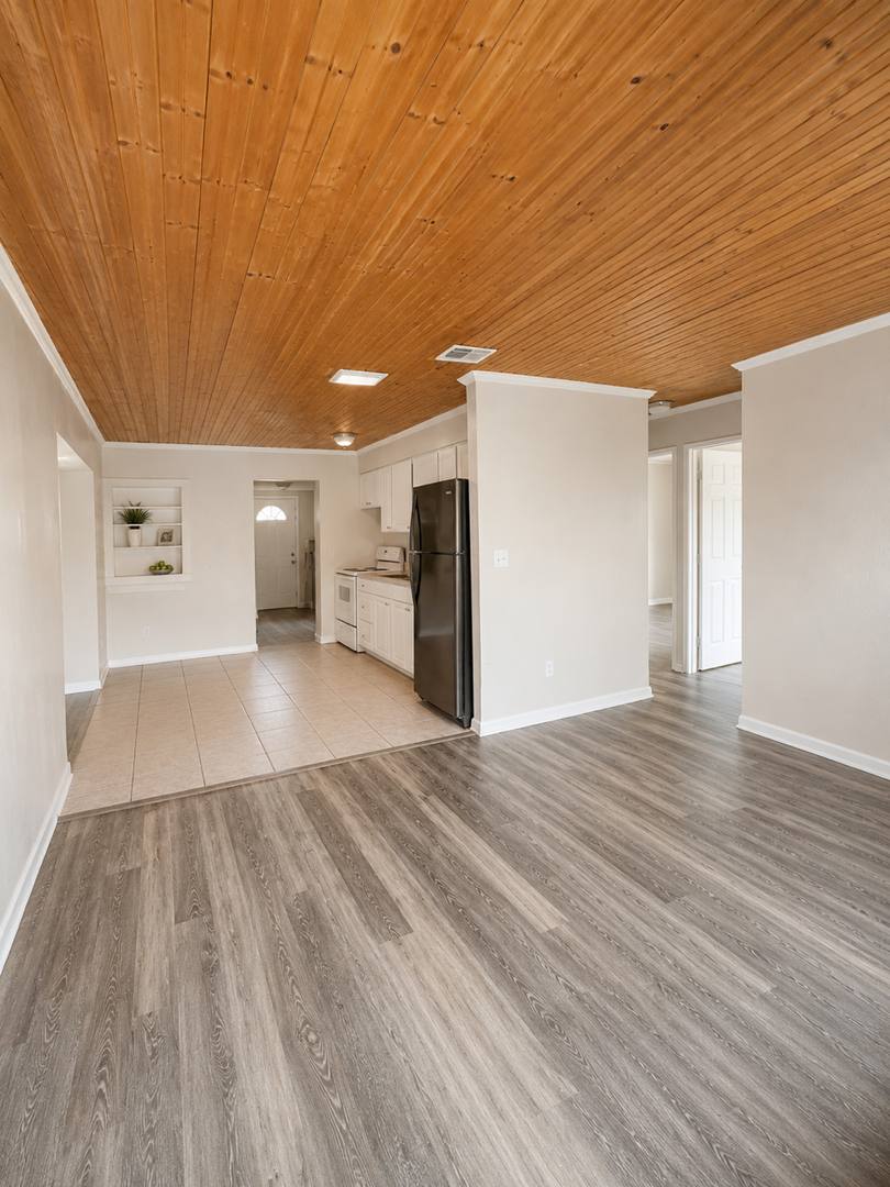 House for rent at 4940 9th St, Zephyrhills, FL 33542