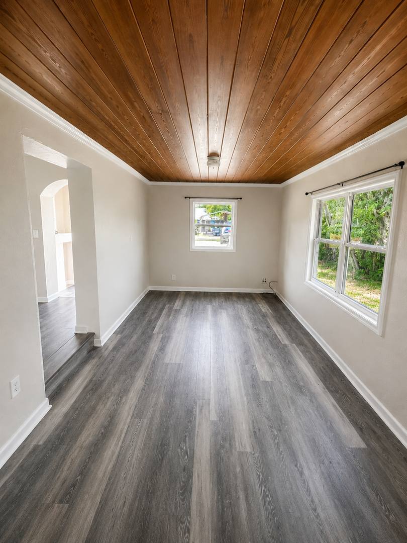 House for rent at 4940 9th St, Zephyrhills, FL 33542
