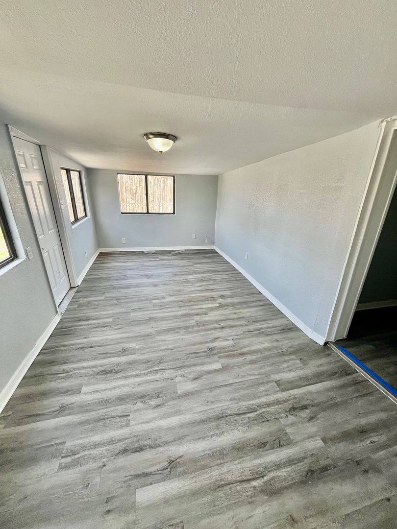 House for rent at 2554 Palm Dr NE, Winter Haven, FL 33881