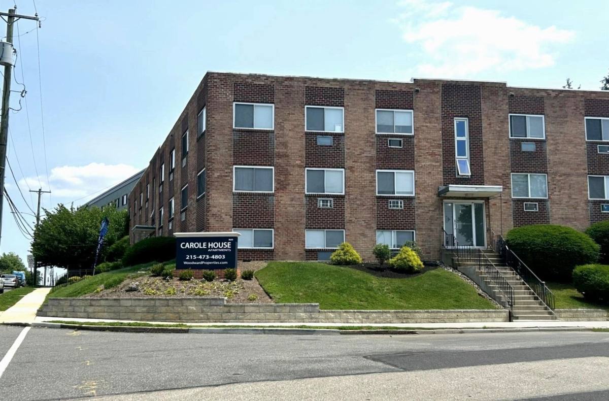Apartment for rent at 8640-8650 W Chester Pike, Upper Darby, PA 19082