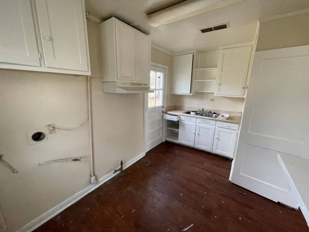 House for rent at 4119 Belmont St, Shreveport, LA 71108