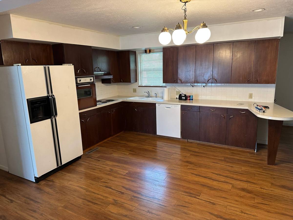 House for rent at 825 S Luster Ave, Springfield, MO 65802