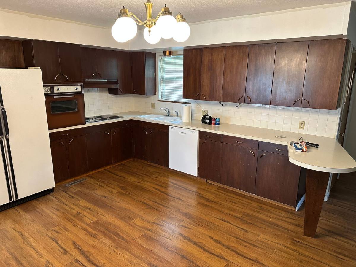 House for rent at 825 S Luster Ave, Springfield, MO 65802