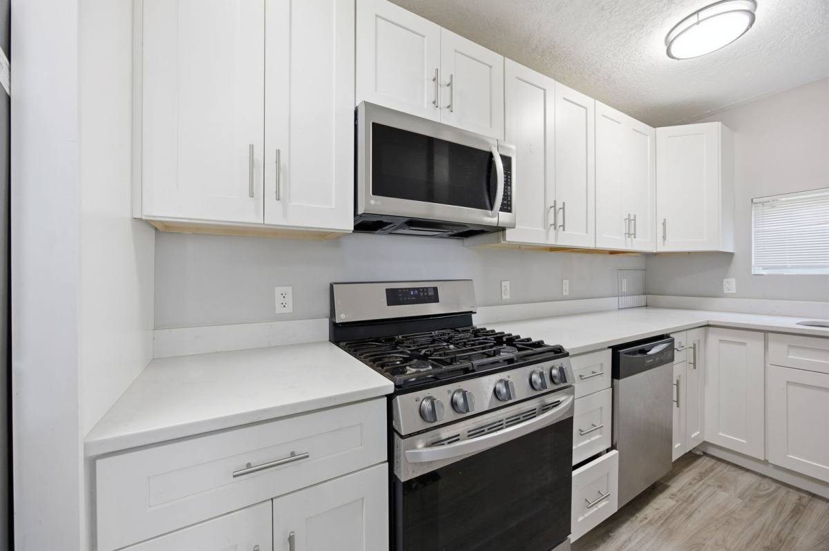 House for rent at 827 Hinnerman St, Duquesne, PA 15110