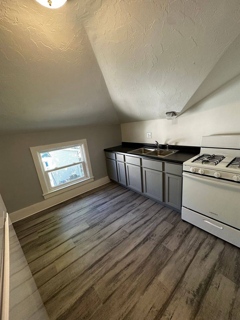 Apartment for rent at 310-312 N Academy St, Janesville, WI 53548