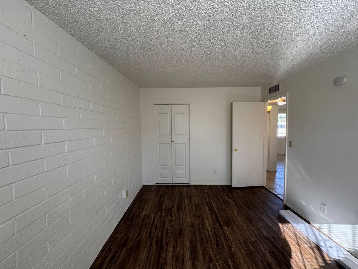 House for rent at 7467 E Desert Spring Dr, Tucson, AZ 85730