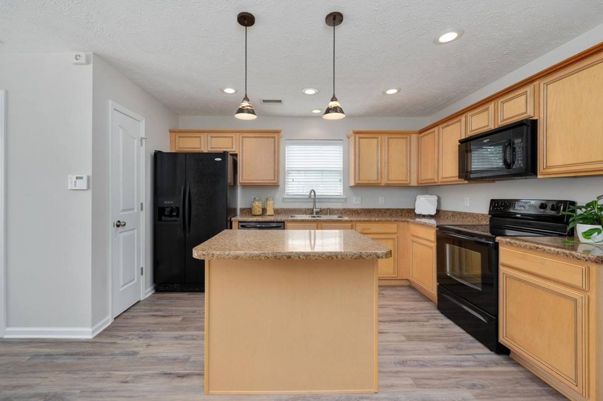 House for rent at 3705 Shoteka Dr, Murfreesboro, TN 37128