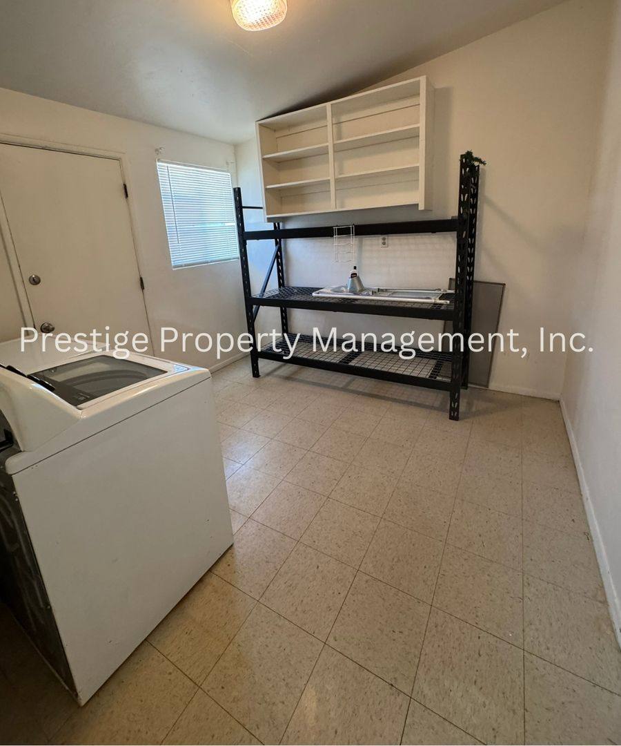 House for rent at 825 E Copper St, Tucson, AZ 85719