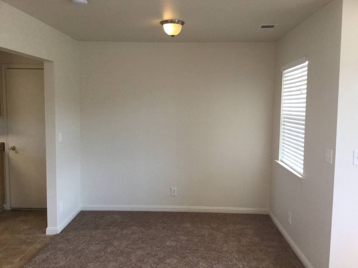 House for rent at 824 Taft St, Fairfield, CA 94533