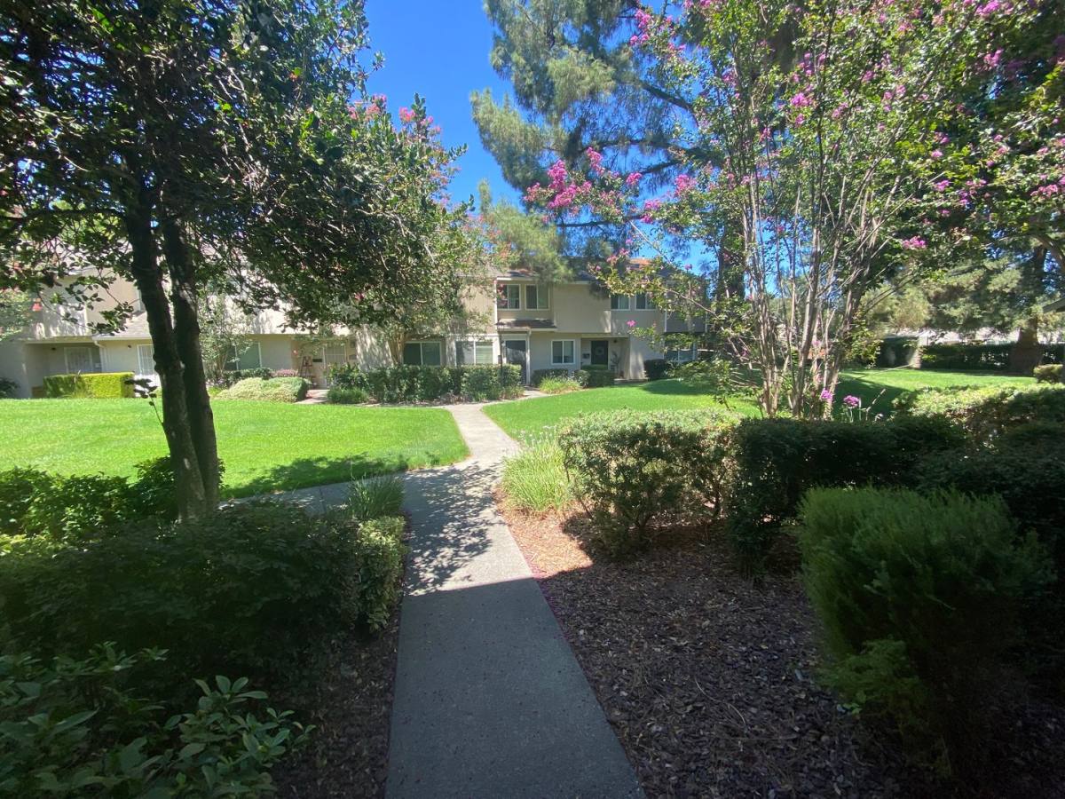 Condo for rent at 313 Eldridge Ave, Vacaville, CA 95688