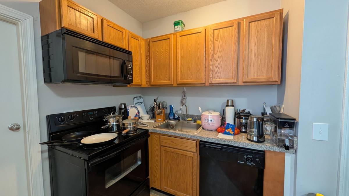 House for rent at 1363 Commonwealth Ave #3B, Allston, MA 02134