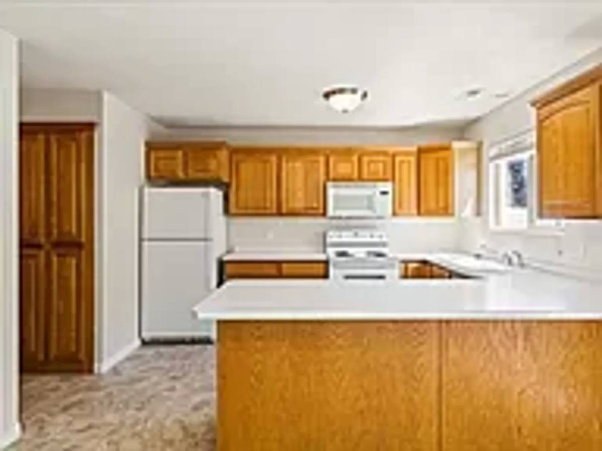 Townhouse for rent at 275 S 2450 E, Saint George, UT 84790