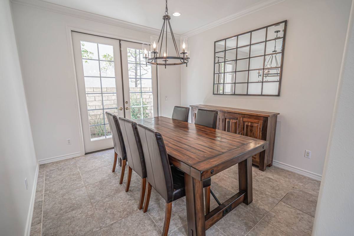 House for rent at 23917 Lakeside Rd, Valencia, CA 91355