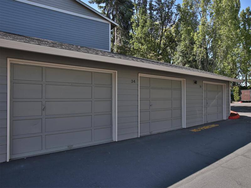 Apartment for rent at 14140 SW Allen Blvd, Beaverton, OR 97005