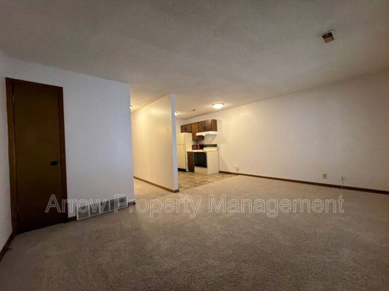 Apartment for rent at 1820 F St #7, Lincoln, NE 68510