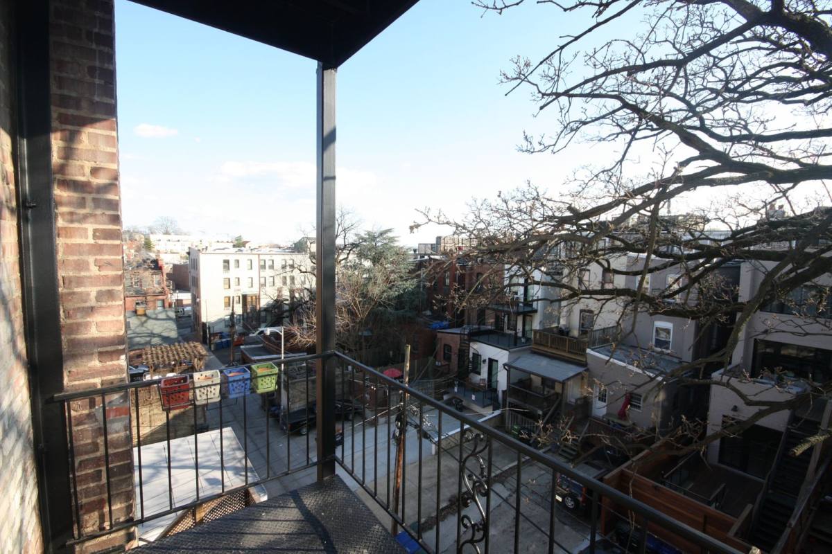 Apartment for rent at 1824 Belmont Rd NW, Washington, DC 20009
