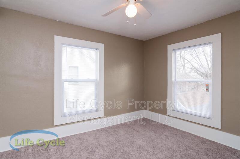 House for rent at 138 Travis St NE, Grand Rapids, MI 49505