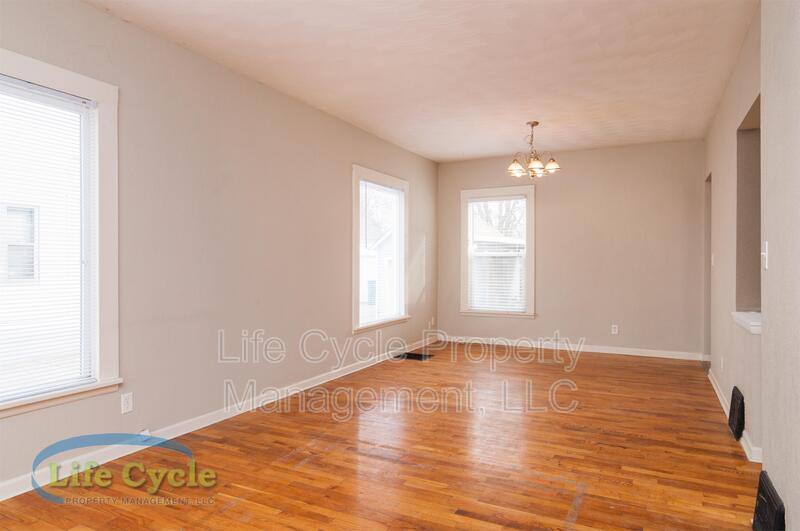 House for rent at 138 Travis St NE, Grand Rapids, MI 49505