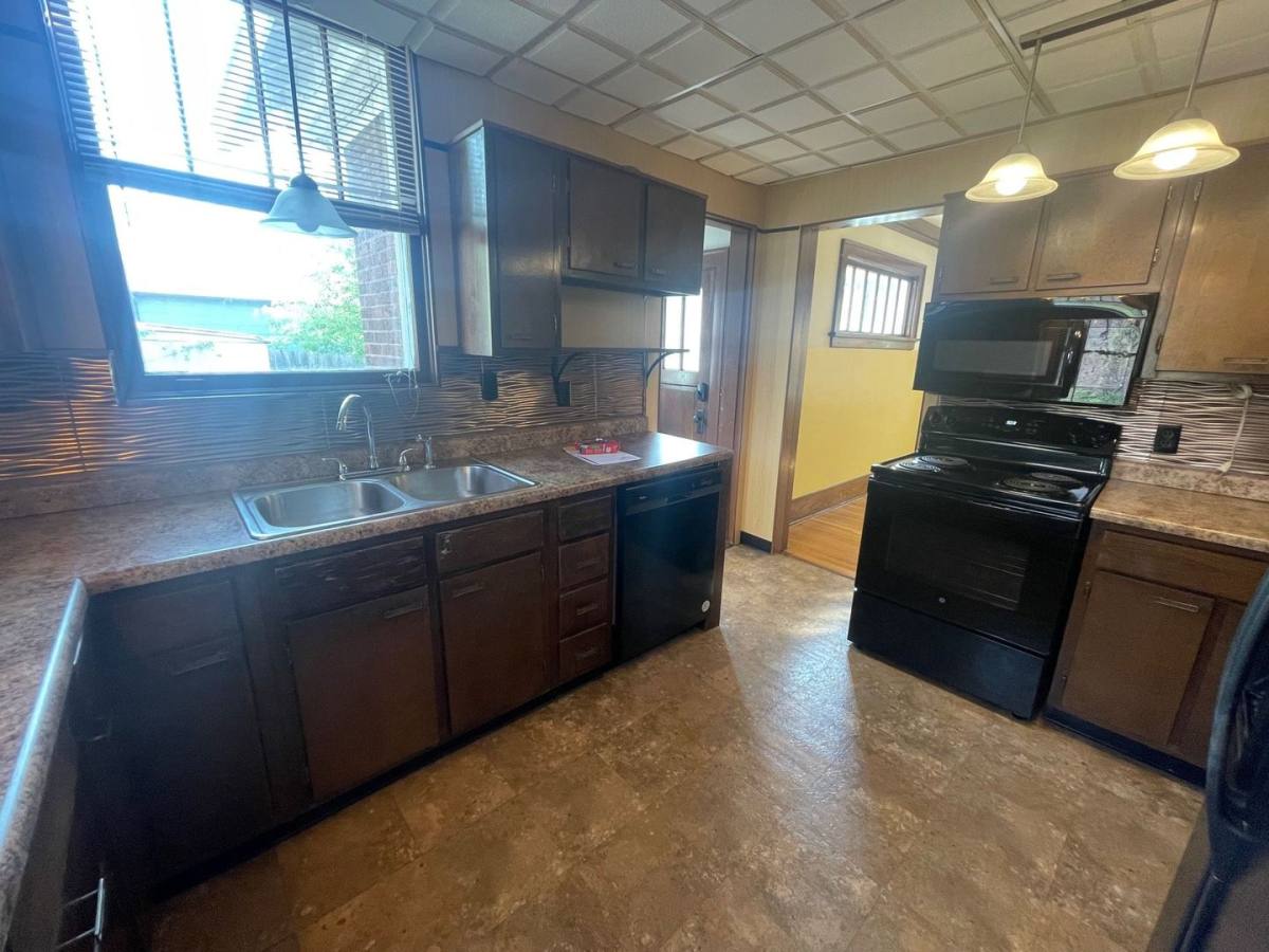 House for rent at 414 N 19th Ave E, Duluth, MN 55812