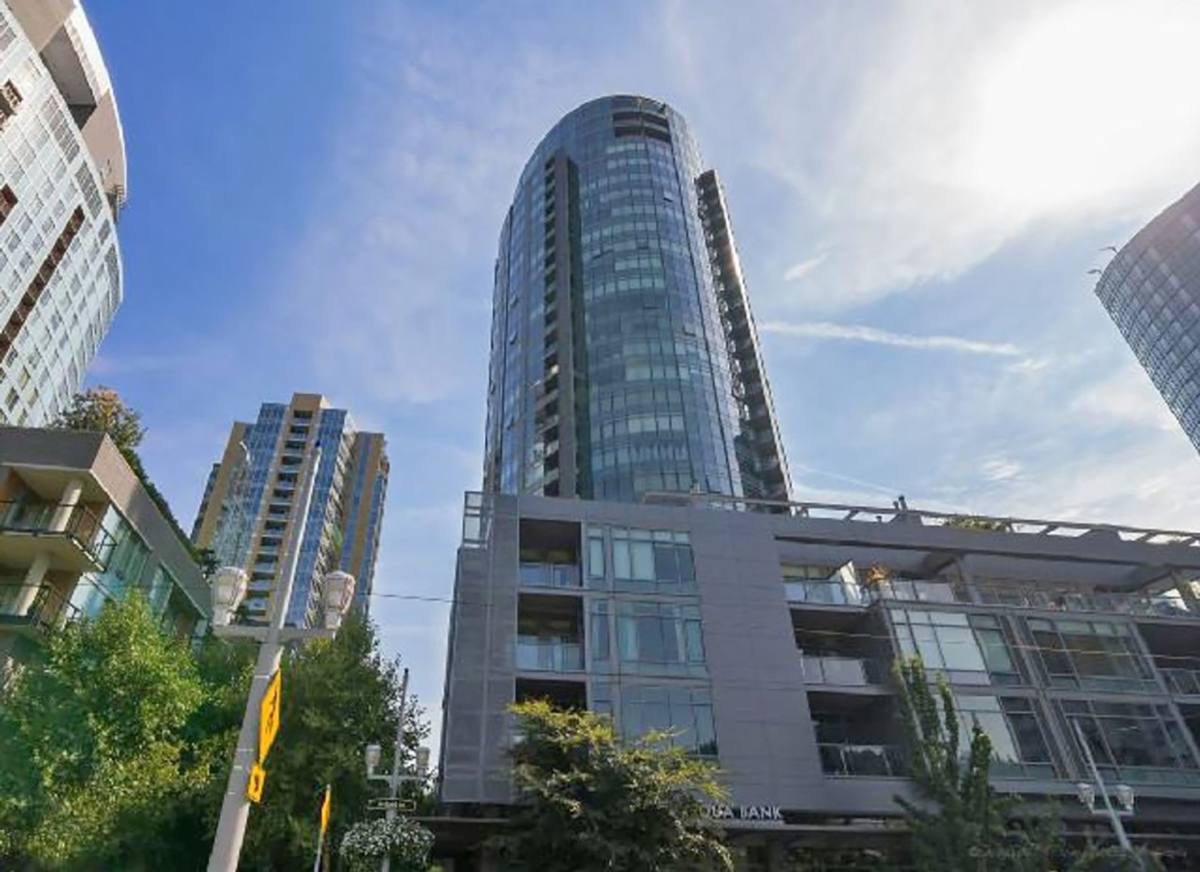 Apartment for rent at 3601 S River Parkway, Portland, OR 97239