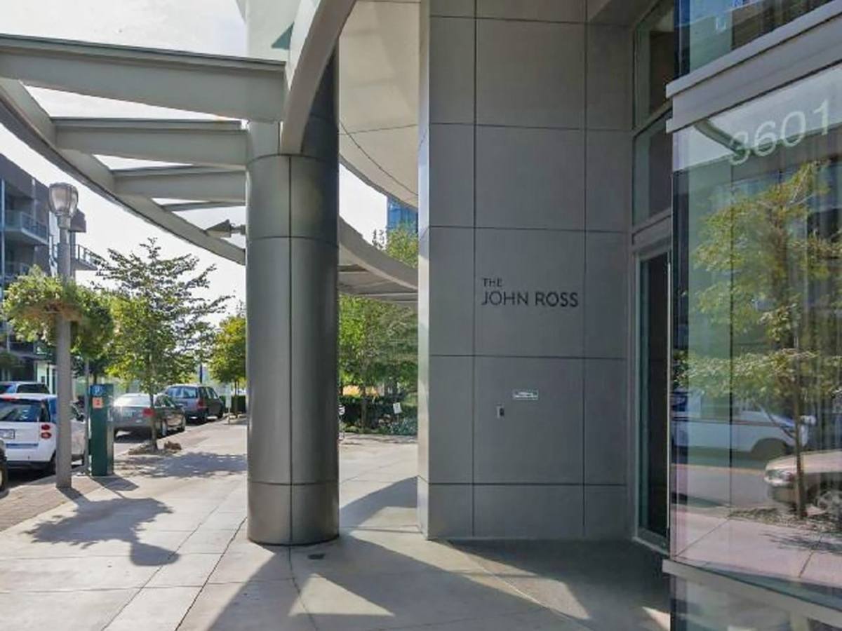 Apartment for rent at 3601 S River Parkway, Portland, OR 97239