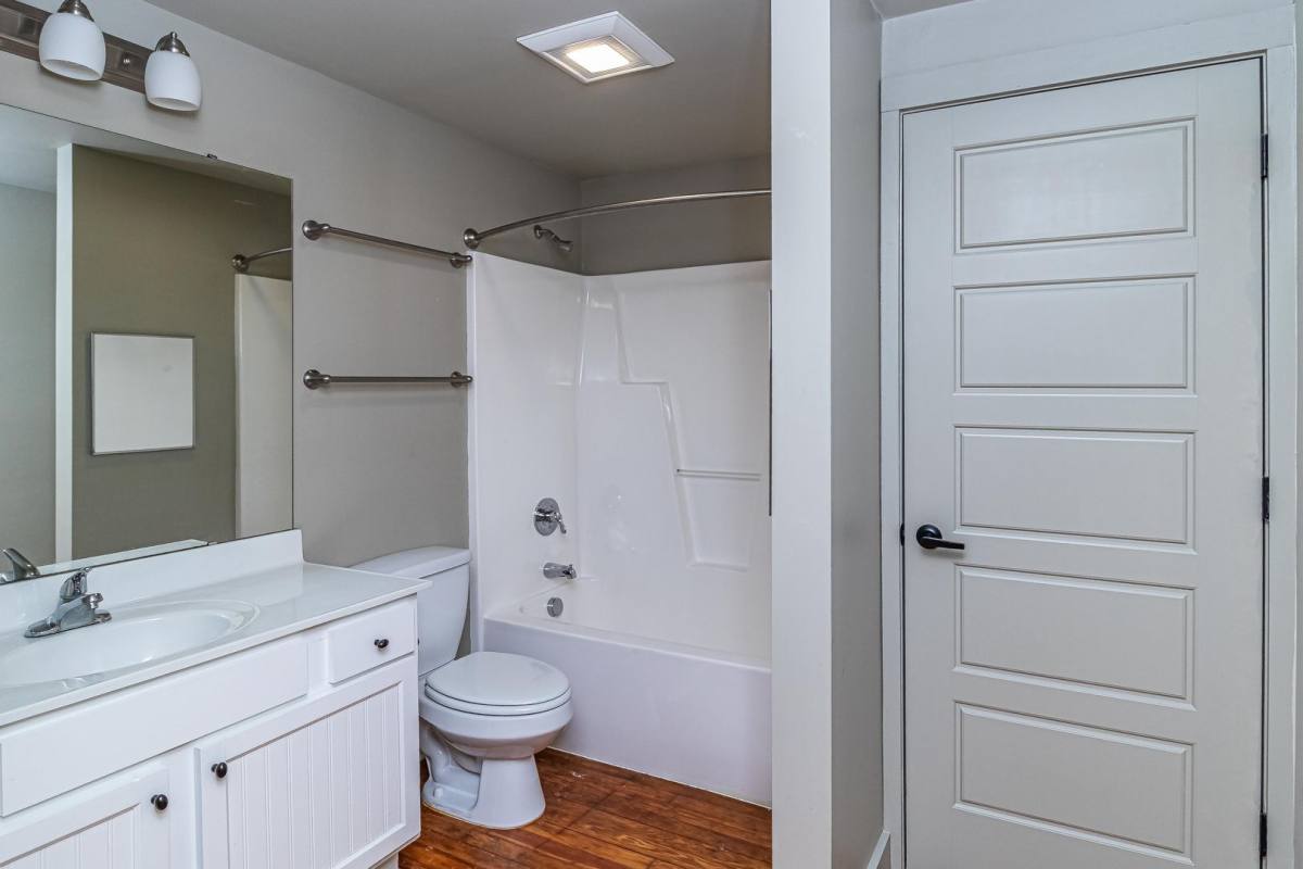 Apartment for rent at 215 Nash St, Wilson, NC 27893