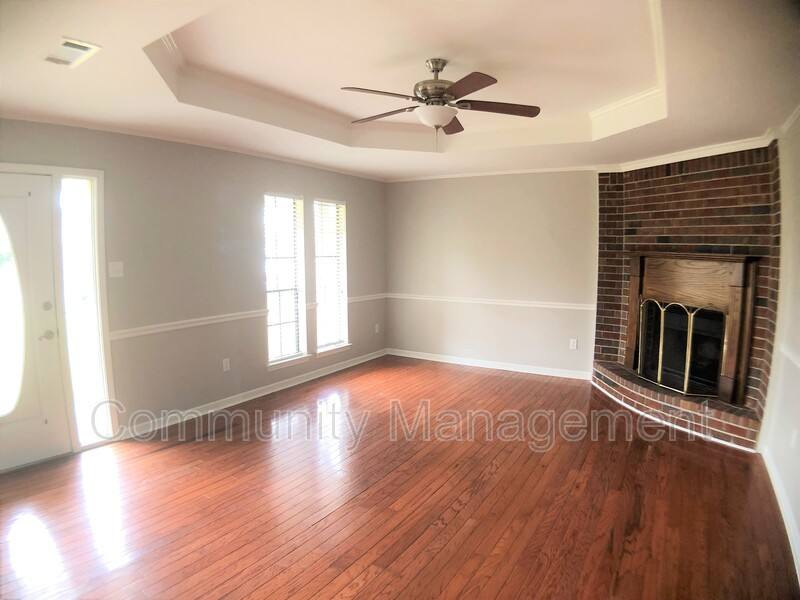 House for rent at 7910 Bayou Fountain Ave, Baton Rouge, LA 70820