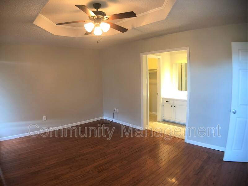 House for rent at 7910 Bayou Fountain Ave, Baton Rouge, LA 70820