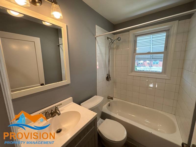Townhouse for rent at 120 Kingston Rd, Middle River, MD 21220