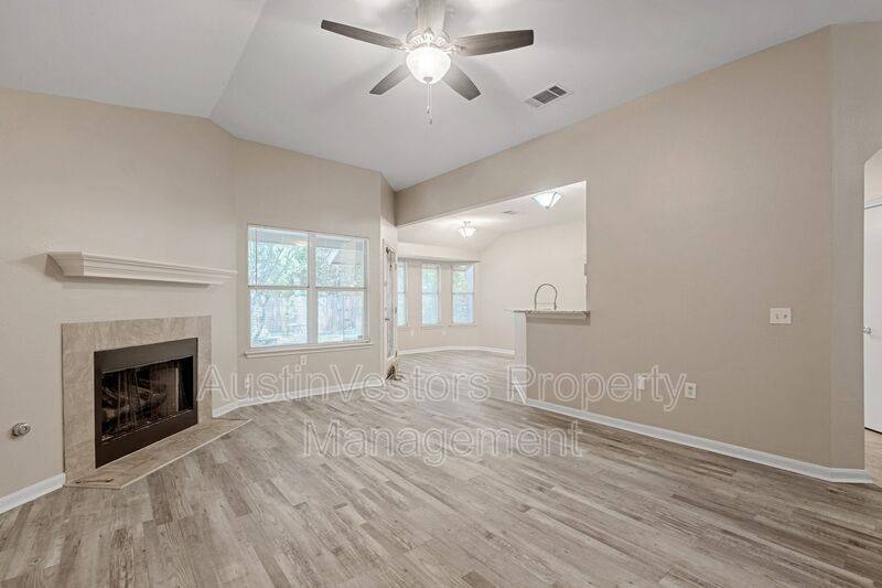 House for rent at 7320 Muffin Dr, Austin, TX 78724